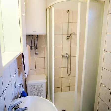 Apartament Shanti *