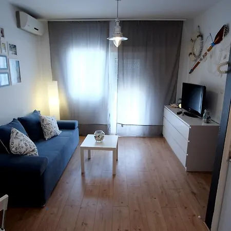 Shanti Apartament